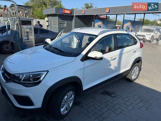 Белый Чери Tiggo 2, объемом двигателя 1.5 л и пробегом 22 тыс. км за 8900 $, фото 9 на Automoto.ua