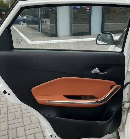 Білий Чері Tiggo 2, об'ємом двигуна 1.5 л та пробігом 22 тис. км за 7999 $, фото 18 на Automoto.ua