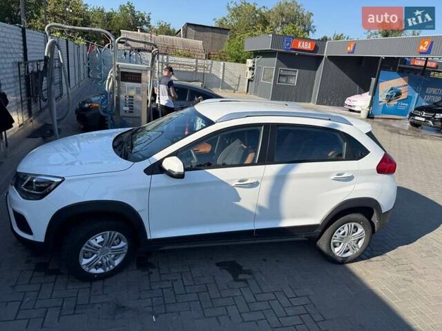 Белый Чери Tiggo 2, объемом двигателя 1.5 л и пробегом 22 тыс. км за 8900 $, фото 8 на Automoto.ua