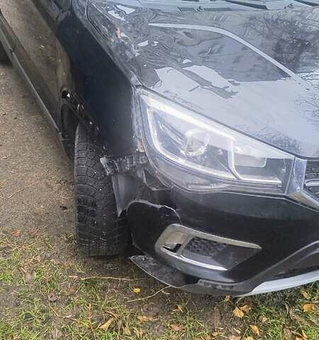 Черный Чери Tiggo 2, объемом двигателя 1.5 л и пробегом 150 тыс. км за 4999 $, фото 2 на Automoto.ua