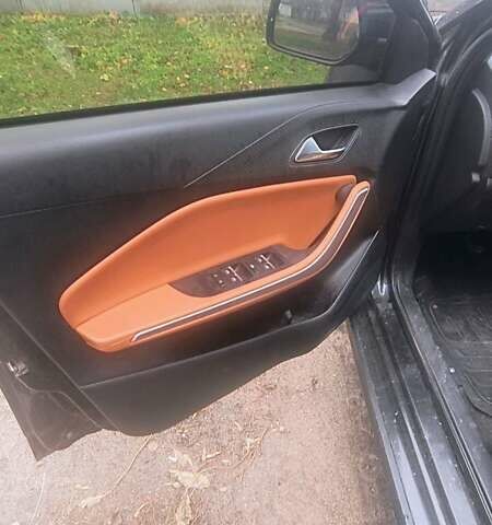 Черный Чери Tiggo 2, объемом двигателя 1.5 л и пробегом 150 тыс. км за 4999 $, фото 8 на Automoto.ua