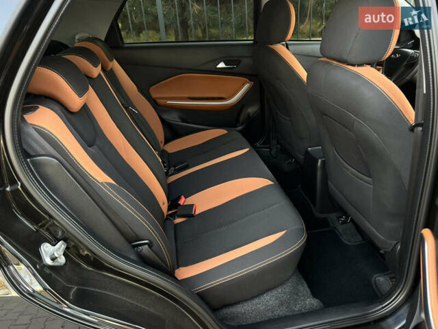 Чорний Чері Tiggo 2, об'ємом двигуна 1.5 л та пробігом 86 тис. км за 7500 $, фото 4 на Automoto.ua