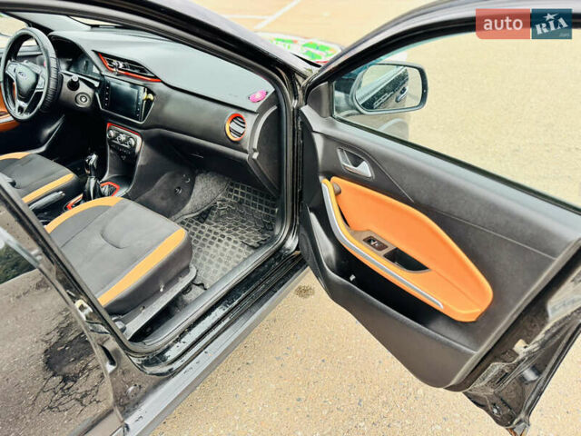 Чорний Чері Tiggo 2, об'ємом двигуна 1.5 л та пробігом 107 тис. км за 7800 $, фото 15 на Automoto.ua