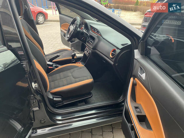 Черный Чери Tiggo 2, объемом двигателя 1.5 л и пробегом 116 тыс. км за 8200 $, фото 10 на Automoto.ua