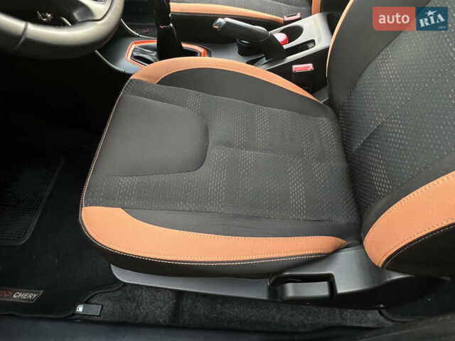 Чорний Чері Tiggo 2, об'ємом двигуна 1.5 л та пробігом 86 тис. км за 7500 $, фото 49 на Automoto.ua