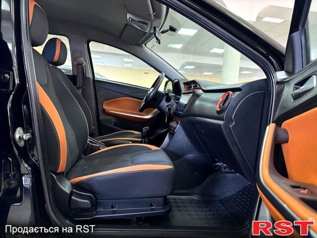 Черный Чери Tiggo 2, объемом двигателя 1.5 л и пробегом 47 тыс. км за 8500 $, фото 6 на Automoto.ua