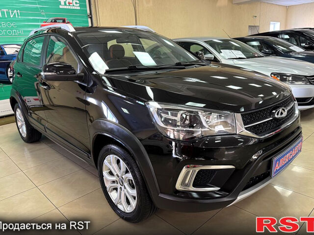 Черный Чери Tiggo 2, объемом двигателя 1.5 л и пробегом 47 тыс. км за 8500 $, фото 4 на Automoto.ua