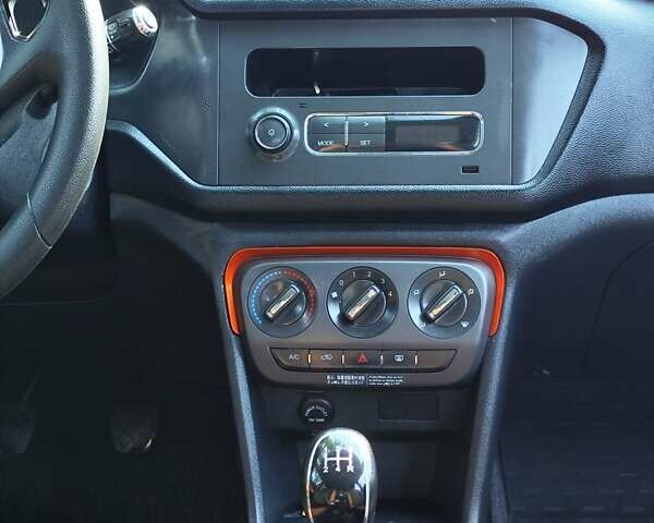 Черный Чери Tiggo 2, объемом двигателя 1.5 л и пробегом 120 тыс. км за 6900 $, фото 5 на Automoto.ua