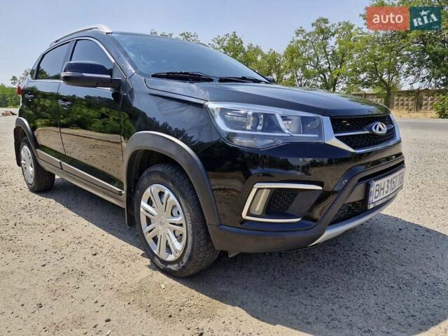 Черный Чери Tiggo 2, объемом двигателя 1.5 л и пробегом 32 тыс. км за 10000 $, фото 3 на Automoto.ua