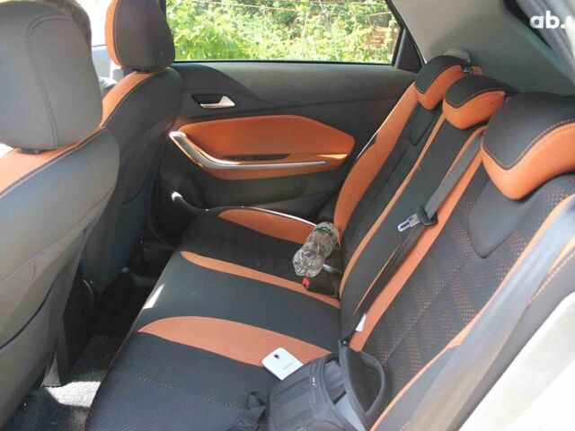 Коричневий Чері Tiggo 2, об'ємом двигуна 1.5 л та пробігом 62 тис. км за 9500 $, фото 3 на Automoto.ua