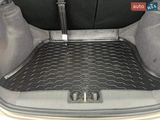 Коричневий Чері Tiggo 2, об'ємом двигуна 1.5 л та пробігом 19 тис. км за 8500 $, фото 33 на Automoto.ua