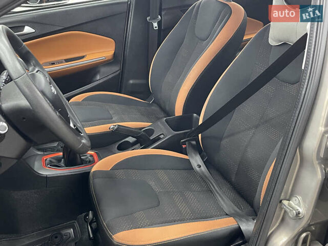 Коричневый Чери Tiggo 2, объемом двигателя 1.5 л и пробегом 68 тыс. км за 7500 $, фото 9 на Automoto.ua