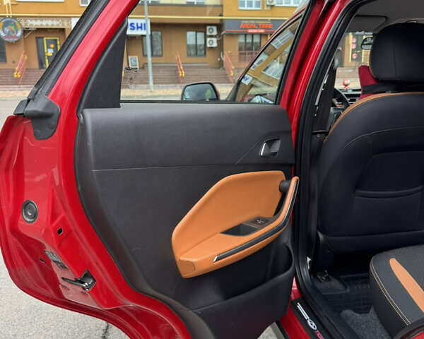 Червоний Чері Tiggo 2, об'ємом двигуна 1.5 л та пробігом 86 тис. км за 8600 $, фото 31 на Automoto.ua