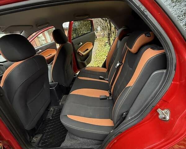 Красный Чери Tiggo 2, объемом двигателя 1.6 л и пробегом 46 тыс. км за 8800 $, фото 5 на Automoto.ua