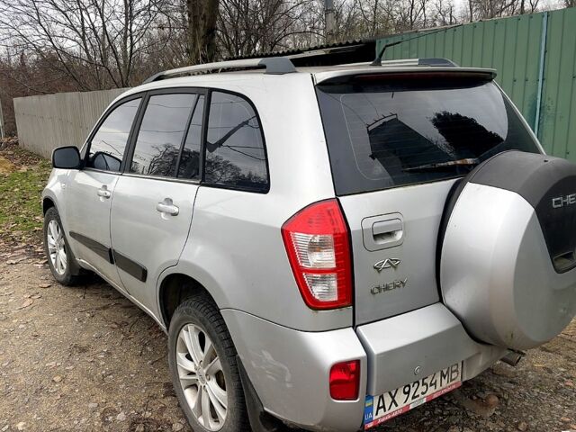 Сірий Чері Tiggo 2, об'ємом двигуна 1.8 л та пробігом 119 тис. км за 5000 $, фото 3 на Automoto.ua