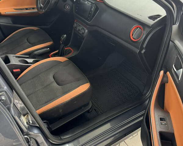 Сірий Чері Tiggo 2, об'ємом двигуна 1.5 л та пробігом 73 тис. км за 7300 $, фото 8 на Automoto.ua
