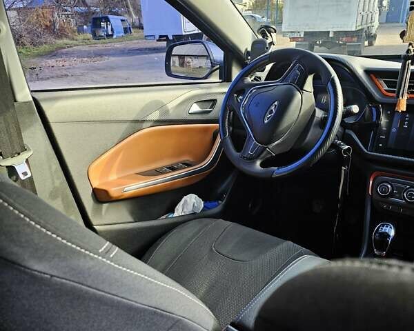 Сірий Чері Tiggo 2, об'ємом двигуна 1.5 л та пробігом 68 тис. км за 9500 $, фото 4 на Automoto.ua