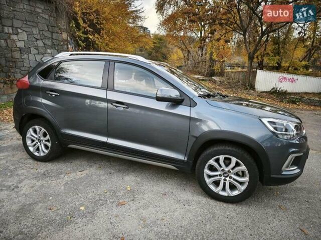 Серый Чери Tiggo 2, объемом двигателя 1.5 л и пробегом 47 тыс. км за 8500 $, фото 5 на Automoto.ua
