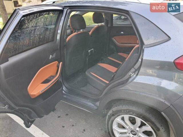 Сірий Чері Tiggo 2, об'ємом двигуна 1.5 л та пробігом 45 тис. км за 10000 $, фото 1 на Automoto.ua