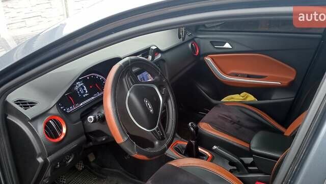 Серый Чери Tiggo 2, объемом двигателя 1.5 л и пробегом 60 тыс. км за 8500 $, фото 1 на Automoto.ua