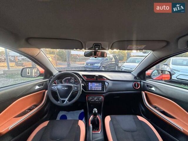 Помаранчевий Чері Tiggo 2, об'ємом двигуна 1.5 л та пробігом 78 тис. км за 6800 $, фото 31 на Automoto.ua