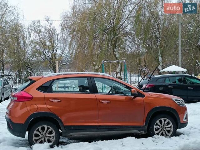 Помаранчевий Чері Tiggo 2, об'ємом двигуна 1.5 л та пробігом 78 тис. км за 8800 $, фото 1 на Automoto.ua