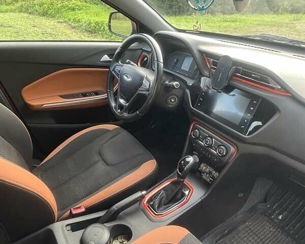 Помаранчевий Чері Tiggo 2, об'ємом двигуна 1.5 л та пробігом 36 тис. км за 10000 $, фото 6 на Automoto.ua