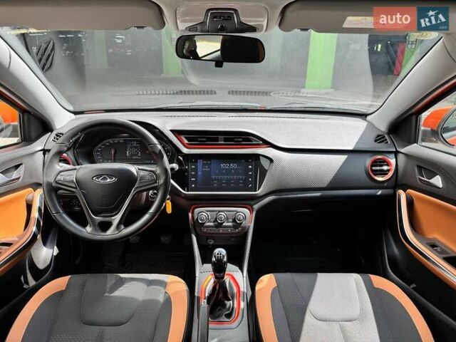 Помаранчевий Чері Tiggo 2, об'ємом двигуна 1.5 л та пробігом 56 тис. км за 8690 $, фото 24 на Automoto.ua