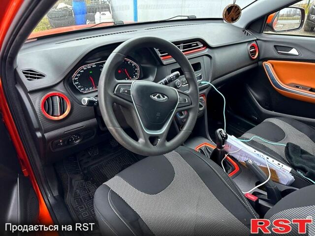 Помаранчевий Чері Tiggo 2, об'ємом двигуна 1.5 л та пробігом 53 тис. км за 7300 $, фото 1 на Automoto.ua