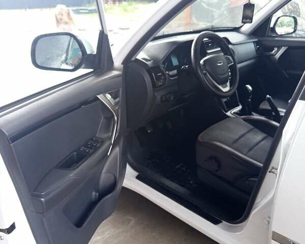 Белый Чери Tiggo 3, объемом двигателя 1.6 л и пробегом 96 тыс. км за 7800 $, фото 38 на Automoto.ua