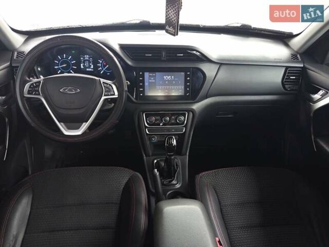 Белый Чери Tiggo 3, объемом двигателя 1.6 л и пробегом 96 тыс. км за 7800 $, фото 2 на Automoto.ua