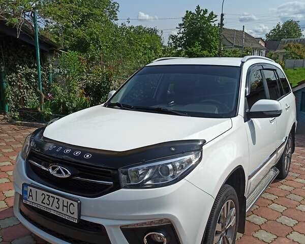 Белый Чери Tiggo 3, объемом двигателя 1.6 л и пробегом 42 тыс. км за 9000 $, фото 1 на Automoto.ua