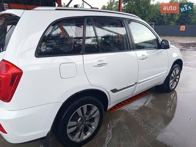 Белый Чери Tiggo 3, объемом двигателя 1.6 л и пробегом 96 тыс. км за 7800 $, фото 29 на Automoto.ua