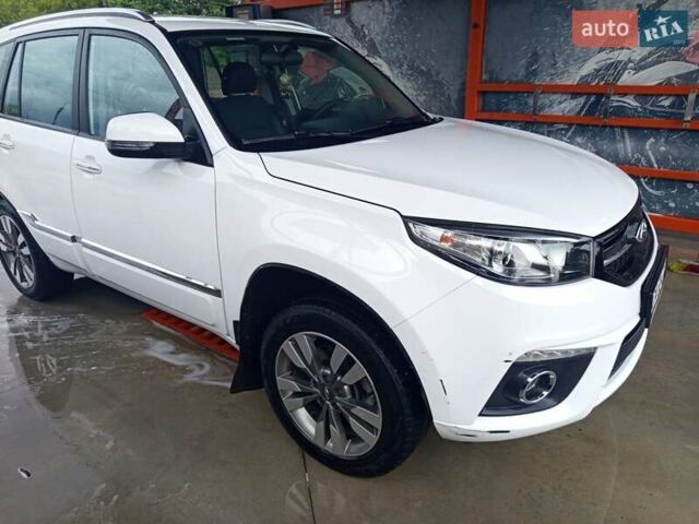 Белый Чери Tiggo 3, объемом двигателя 1.6 л и пробегом 96 тыс. км за 7800 $, фото 26 на Automoto.ua