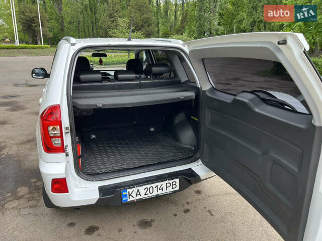 Білий Чері Tiggo 3, об'ємом двигуна 1.6 л та пробігом 75 тис. км за 8500 $, фото 14 на Automoto.ua