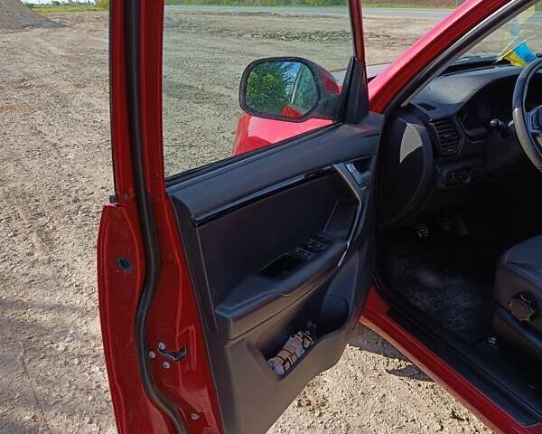 Червоний Чері Tiggo 3, об'ємом двигуна 1.6 л та пробігом 115 тис. км за 9300 $, фото 11 на Automoto.ua