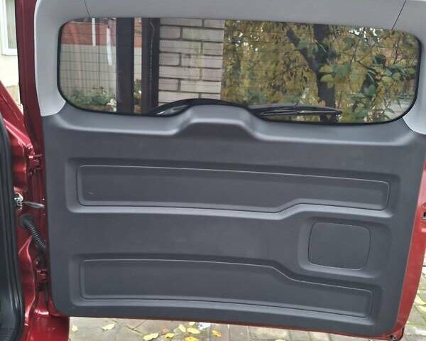 Красный Чери Tiggo 3, объемом двигателя 1.6 л и пробегом 16 тыс. км за 13000 $, фото 2 на Automoto.ua