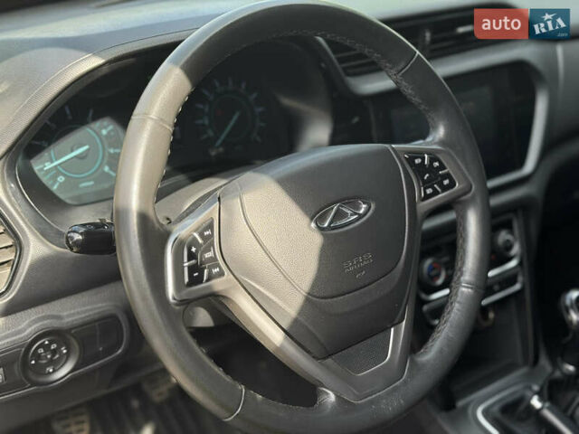 Червоний Чері Tiggo 3, об'ємом двигуна 1.6 л та пробігом 163 тис. км за 6400 $, фото 12 на Automoto.ua