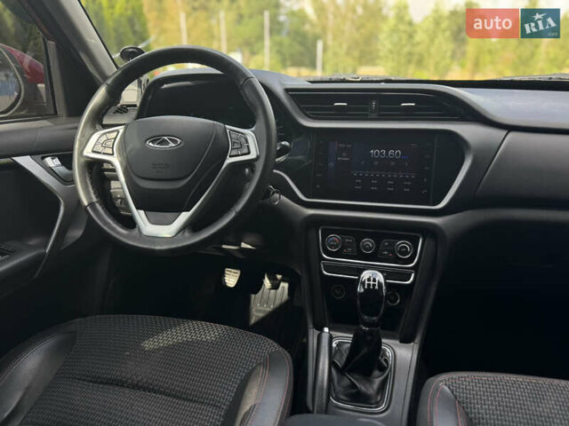 Червоний Чері Tiggo 3, об'ємом двигуна 1.6 л та пробігом 163 тис. км за 6400 $, фото 19 на Automoto.ua