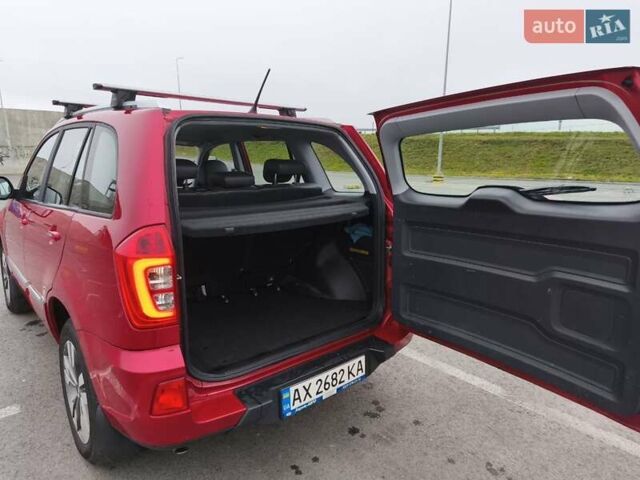 Червоний Чері Tiggo 3, об'ємом двигуна 1.6 л та пробігом 40 тис. км за 8000 $, фото 8 на Automoto.ua