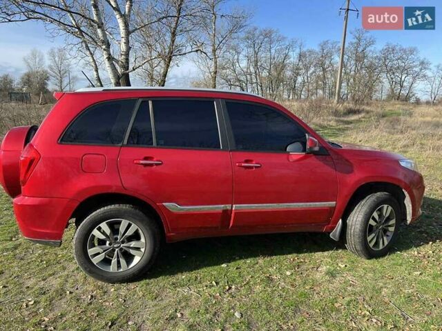 Червоний Чері Tiggo 3, об'ємом двигуна 1.6 л та пробігом 111 тис. км за 8500 $, фото 12 на Automoto.ua