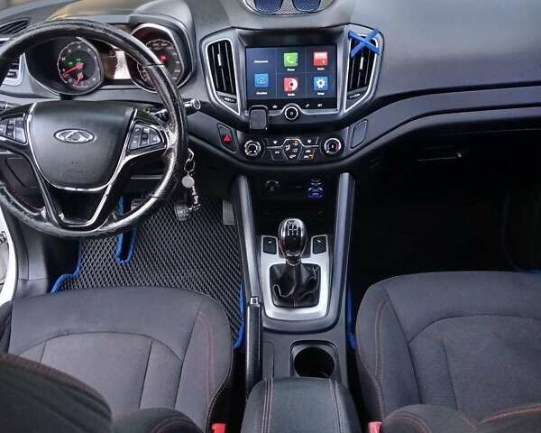 Білий Чері Tiggo 5, об'ємом двигуна 1.97 л та пробігом 137 тис. км за 8500 $, фото 5 на Automoto.ua