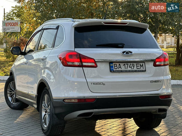 Белый Чери Tiggo 5, объемом двигателя 1.97 л и пробегом 155 тыс. км за 8800 $, фото 5 на Automoto.ua