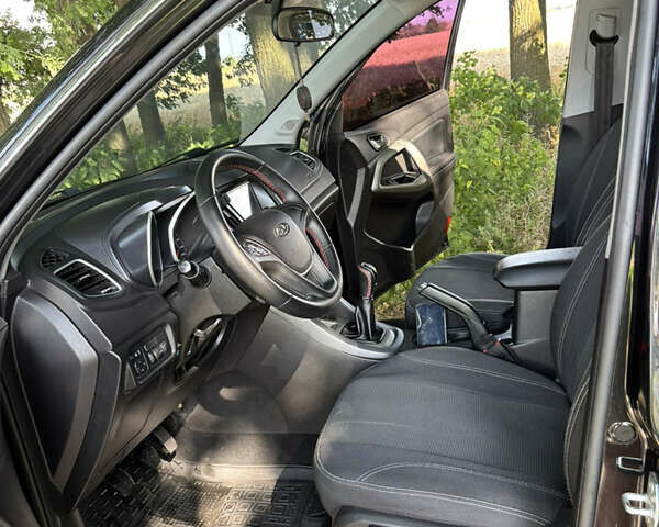 Черный Чери Tiggo 5, объемом двигателя 2 л и пробегом 132 тыс. км за 8900 $, фото 13 на Automoto.ua