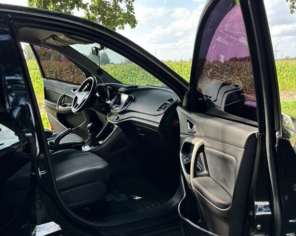 Черный Чери Tiggo 5, объемом двигателя 2 л и пробегом 132 тыс. км за 8900 $, фото 15 на Automoto.ua