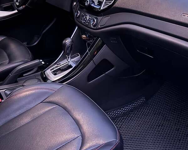 Чорний Чері Tiggo 5, об'ємом двигуна 1.97 л та пробігом 117 тис. км за 11500 $, фото 4 на Automoto.ua