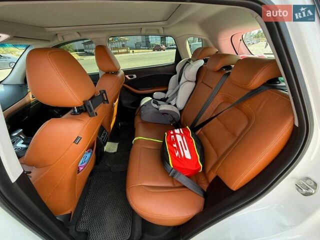 Білий Чері Tiggo 7, об'ємом двигуна 1.5 л та пробігом 99 тис. км за 11500 $, фото 6 на Automoto.ua