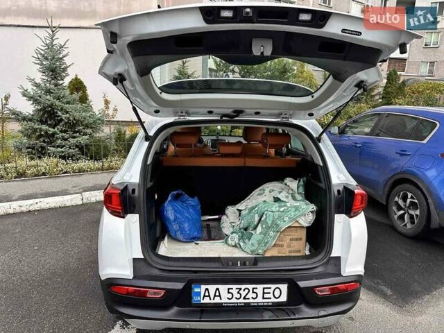 Белый Чери Tiggo 7, объемом двигателя 1.5 л и пробегом 89 тыс. км за 11500 $, фото 7 на Automoto.ua