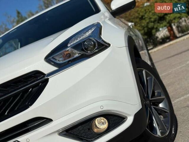 Белый Чери Tiggo 7, объемом двигателя 1.5 л и пробегом 41 тыс. км за 13500 $, фото 8 на Automoto.ua