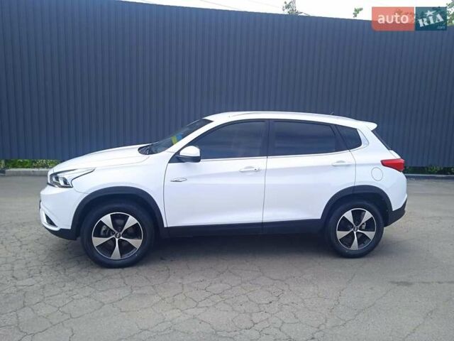 Белый Чери Tiggo 7, объемом двигателя 1.5 л и пробегом 45 тыс. км за 12500 $, фото 8 на Automoto.ua